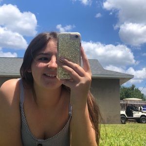 Meet your Posher, Natalie